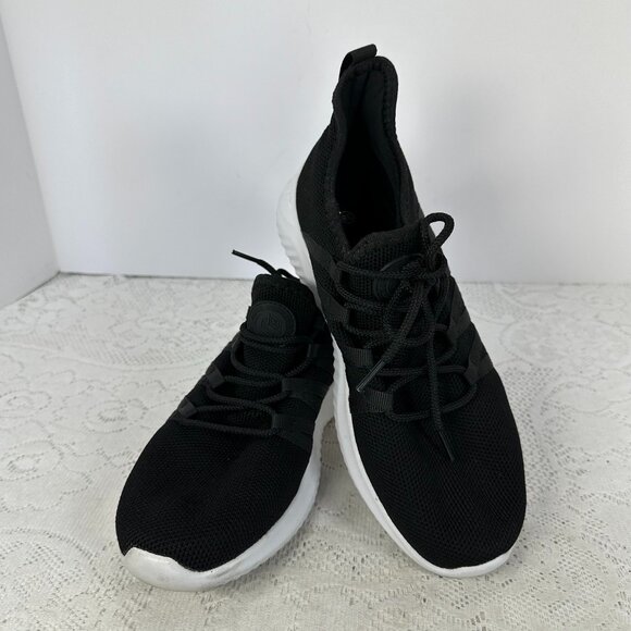 Black Feethit Slip on Running Shoes, white soles, breathable lightweight 7.5M - Picture 1 of 8